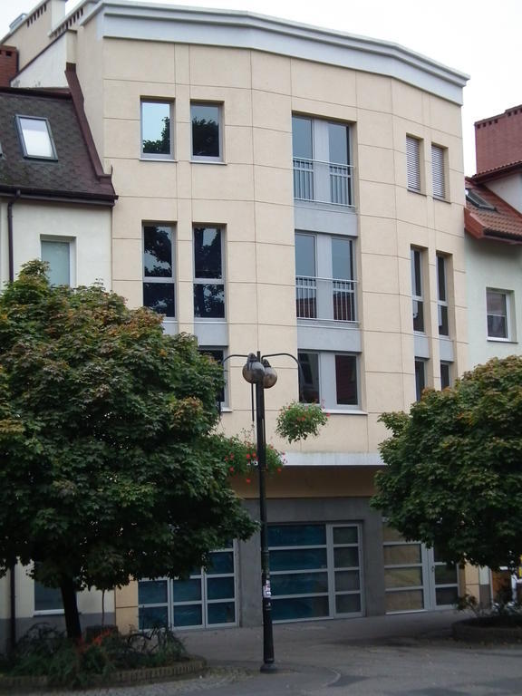 5A Hotel Services Koszalin Exteriör bild