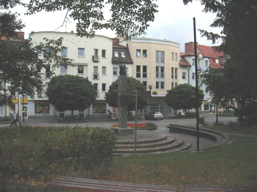5A Hotel Services Koszalin Exteriör bild