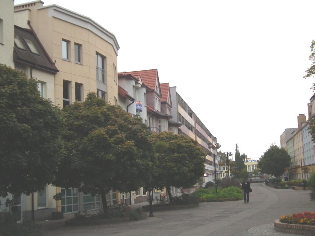 5A Hotel Services Koszalin Exteriör bild