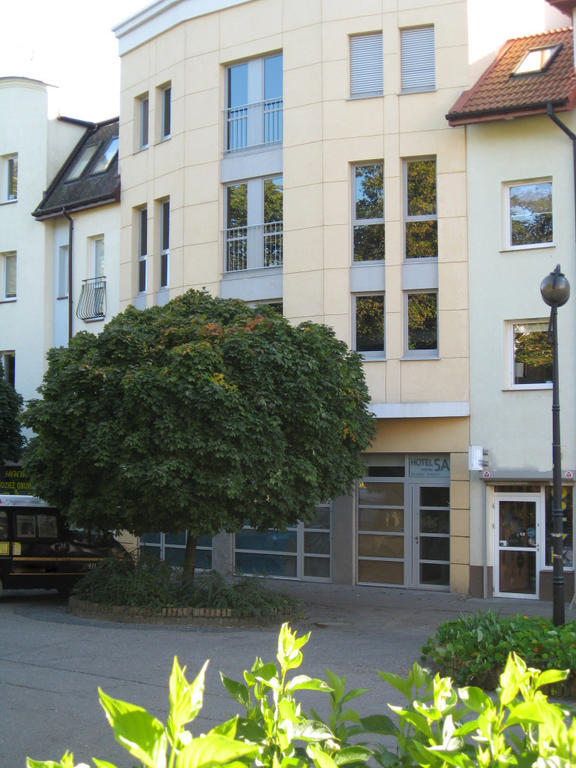 5A Hotel Services Koszalin Exteriör bild